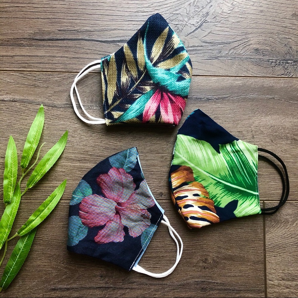 3 handmade hibiscus Hawaiian floral face masks - Picture 2 of 7